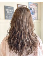 ジェルム ヘアーワークス(germe hair works)&nbsp;ベージュカラーロングスタイル