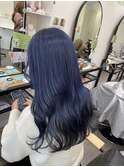 ネイビーブルー