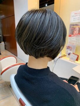 クオリス 上福岡店(QUALIS) ショートボブ/ブラウン/30代40代50代/グラデーション/ミニボブ