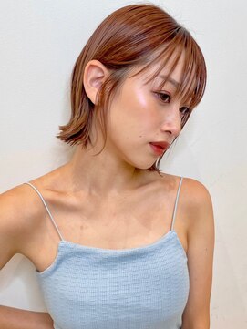 トルネード(TORNADO) オレンジ シルキーベージュ 外ハネパーマ 切りっぱなしボブ t827