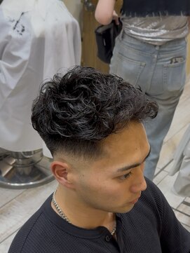 グルーマーズトウキョウ(GROOMER/S TOKYO) ショートハーパー【外国人風パーマ　メンズパーマ】