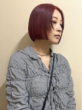 マジコ 原宿(Magico) ミニボブ/ボルドー/レッドカラー/ブリーチ/ダブルカラー/原宿