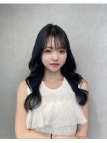 ハイル(KHAIR)&nbsp;くびれ巻き/レイヤースタイル/中村美伶