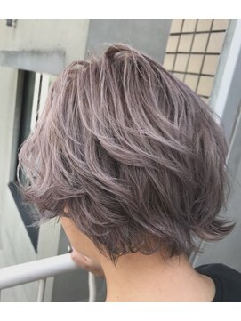 ジーナ(XENA) ラベンダーグレージュ