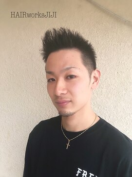 ヘアーワークス ジジ(HAIR works JIJI) アップバング！清潔感ショート