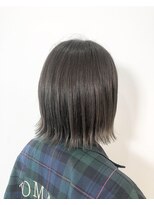 e.m.a プレミアムビューティーサロン 栄駅店(e.m.a PREMIUM BEAUTY SALON) 切りっぱなしボブ×グラデーションカラー