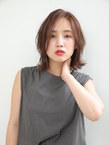 フミ(Fumi)&nbsp;抜け感抜群の無造作おフェロボブ