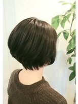 エイム(AIM) 艶髪ショートボブ
