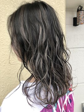 ハク(haku) 3Dコントラストハイライト