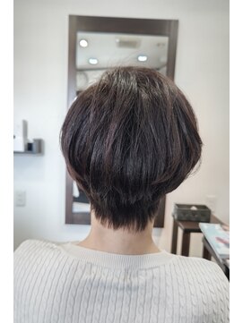 エスマイル(S mile) ◎耳掛けくびれショート◎