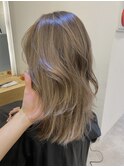 スペシャルハイライトアッシュベージュ