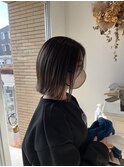 くすみベージュ
