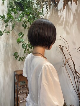 イング(ing) short bob × lavender