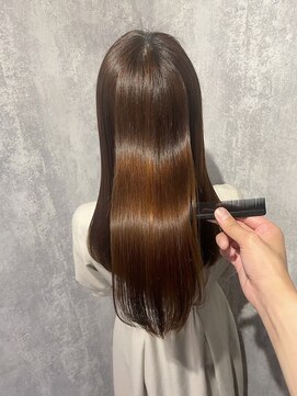 ジーナ 本八幡(Zina) 大人かわいい20代30代40代小顔ショコラベージュ　Zina本八幡