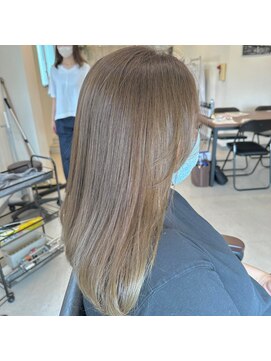 リリー 勝田台店(Lilly) 〈Lilly勝田台 佐藤愛〉アディクシーカラー オリーブベージュ