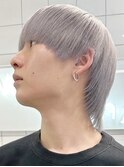 ホワイトグレー[新宿駅グレーベージュ/レイヤーロング/黒髪]