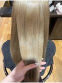 ロング髪質改善ストレートイエローベージュ
