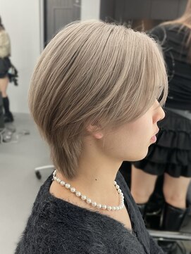 ナレ(NARE) 【NARE  NOE】韓国風ロングウルフ＋ホワイトベージュ