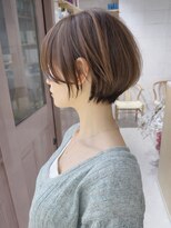ミー 岡崎(mii)&nbsp;丸みショートボブ