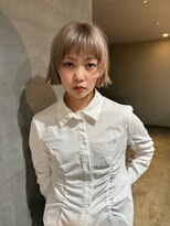 リリック(LYLICK)&nbsp;ベージュボブ