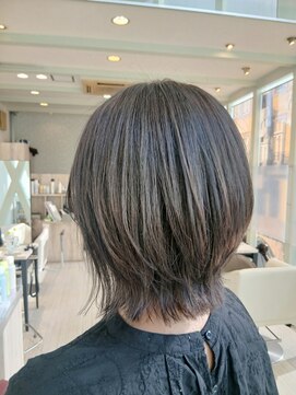 デイジー(Daisy) レイヤーボブくびれそ外はねアッシュグレージュ髪質改善*7