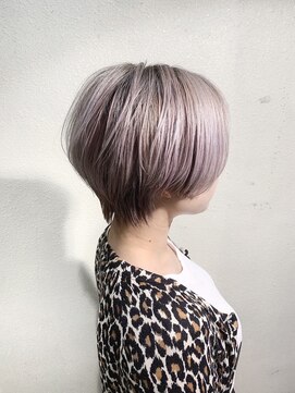 ボアソルテ(Boa Sorte) ハンサムショート×モノトーンバイオレット