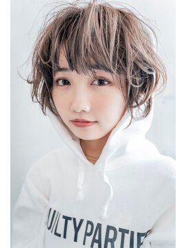 シエナ 渋谷(Siena) Siena 大人可愛いブラウンショート　渋谷