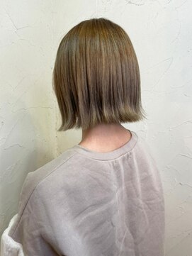 レイール 下北沢(Reir) 【Reir下北沢】*外ハネボブ+オリーブベージュ*