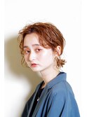 ペールベージュセクションカラーグラデーションカラー外ハネボブ