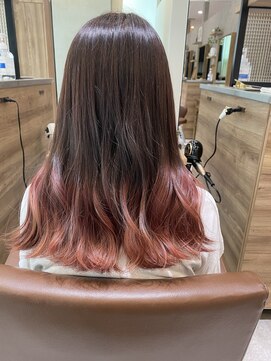 ブランシェ JR勝川駅前店 ピンクグラデーションカラー《reiji》