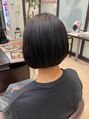 ヘアメイクトゥエンティワン イオンモール東久留米店 襟元すっきりボブ