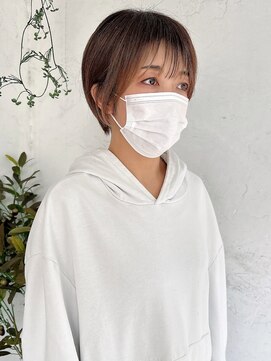 トレヘアー(tRe hair) マッシュシュート くすみベージュ