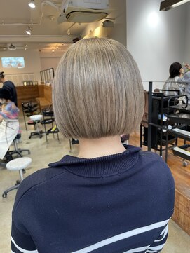 エイト オキナワ 沖縄新都心店(EIGHT okinawa) ハイトーンボブ