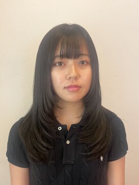 ファーレンピュア(FAHREN PURE) レイヤーカット/お顔周りカット/オリーブカラー