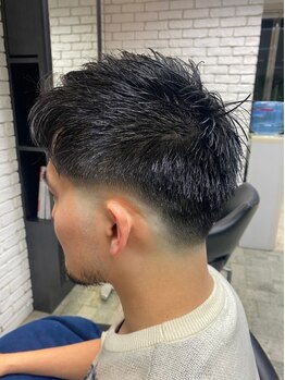 ヘアーメイクミキ 上野本店(hair make MIKI)の写真/[御徒町3分/上野6分]【メンズカット¥5000★眉カット付】メンズにも評判の似合わせカットでON/OFFも決まる！