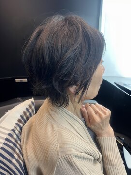 OX CREATION 椥辻 オックスクリエーション ゆるふあウェーブショート