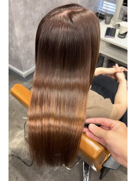 ナナシ(nanac) うるツヤストレート＋モンブランカラー