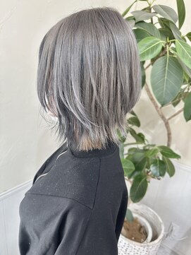 アップル(APPLE) ウルフカット