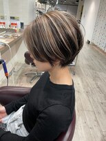 シャンプーボーイ 佐賀(SHAMPOO BOY)&nbsp;ハイライト/ハイトーン/ベージュ【アンブレラカラー/ブリーチ】