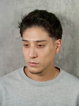 ヒロギンザ 銀座一丁目店(HIRO GINZA) アップバング×フェードショート／清潔感メンズカット