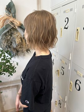 メルク ユニ(merc.uni) 毎日可愛いハイトーンボブ12/6小顔