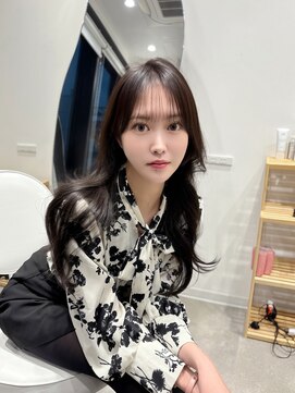 韓国ヘア/レイヤーカット/小顔ヘア/顔まわりカット/前髪カット