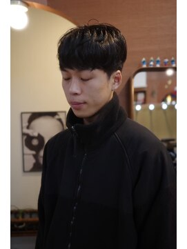 エディ(Edy) メンズマッシュ刈り上げニュアンスパーマ韓国ヘア眉毛カット岡山