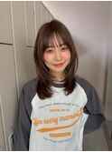 レイヤーカットレイヤーミディアムハッシュカット