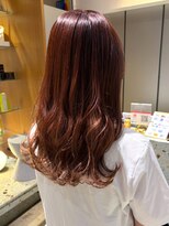 ナチュラル ヘアーデザイニング(Natural hair designing) 揺れる艶感♪暖色ブラウンの大人ゆるウェーブロング/抜け感ヘア