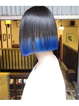 ロイ プラスアティック(roi ＋attic) ◆谷町六丁目美容室◇異空間美容室roi◆