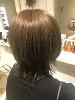 リピカ(LIPICA)&nbsp;オリーブベージュ♪外はねウルフレイヤー