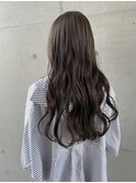 暗髪グレージュ 大人可愛い無造作ゆるふわウェーブロング