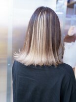 フィッツコア(FITS CORE)&nbsp;２ブリーチからできるホワイトカラー