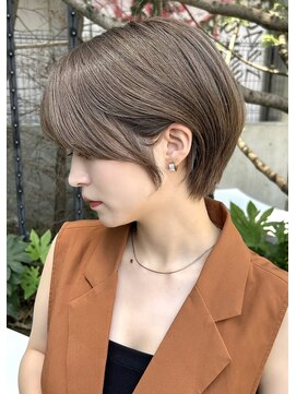 ヴェイン 渋谷(vain) 大人かわいいハイトーン丸みショートボブ